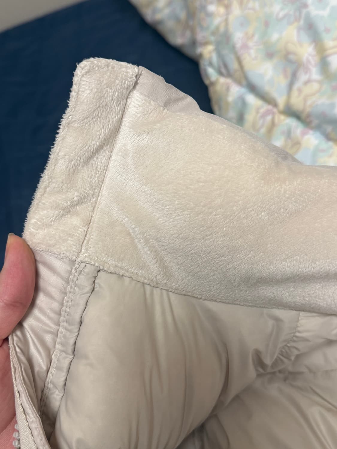 [L] 노스페이스 화이트 라벨 노벨티 눕시 다운 자켓 크림 베이지 상품이미지5