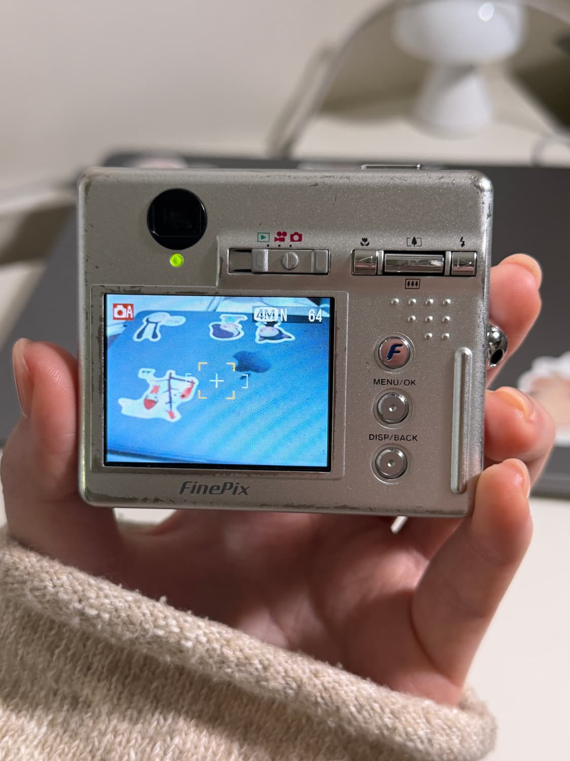 FUJI F440 카메라 판매 (배우 정소민 디카, 바로 사용 가능) 상품이미지2