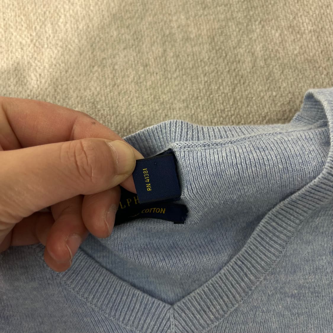 100 폴로 랄프로렌 피마코튼 브이넥 니트 상품이미지3