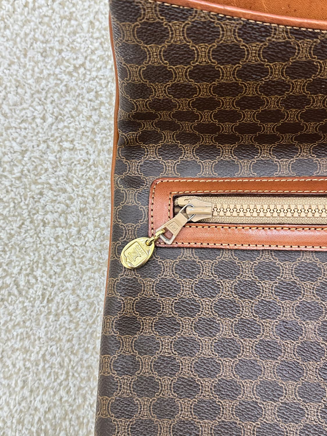 셀린느 클러치백 상품이미지8