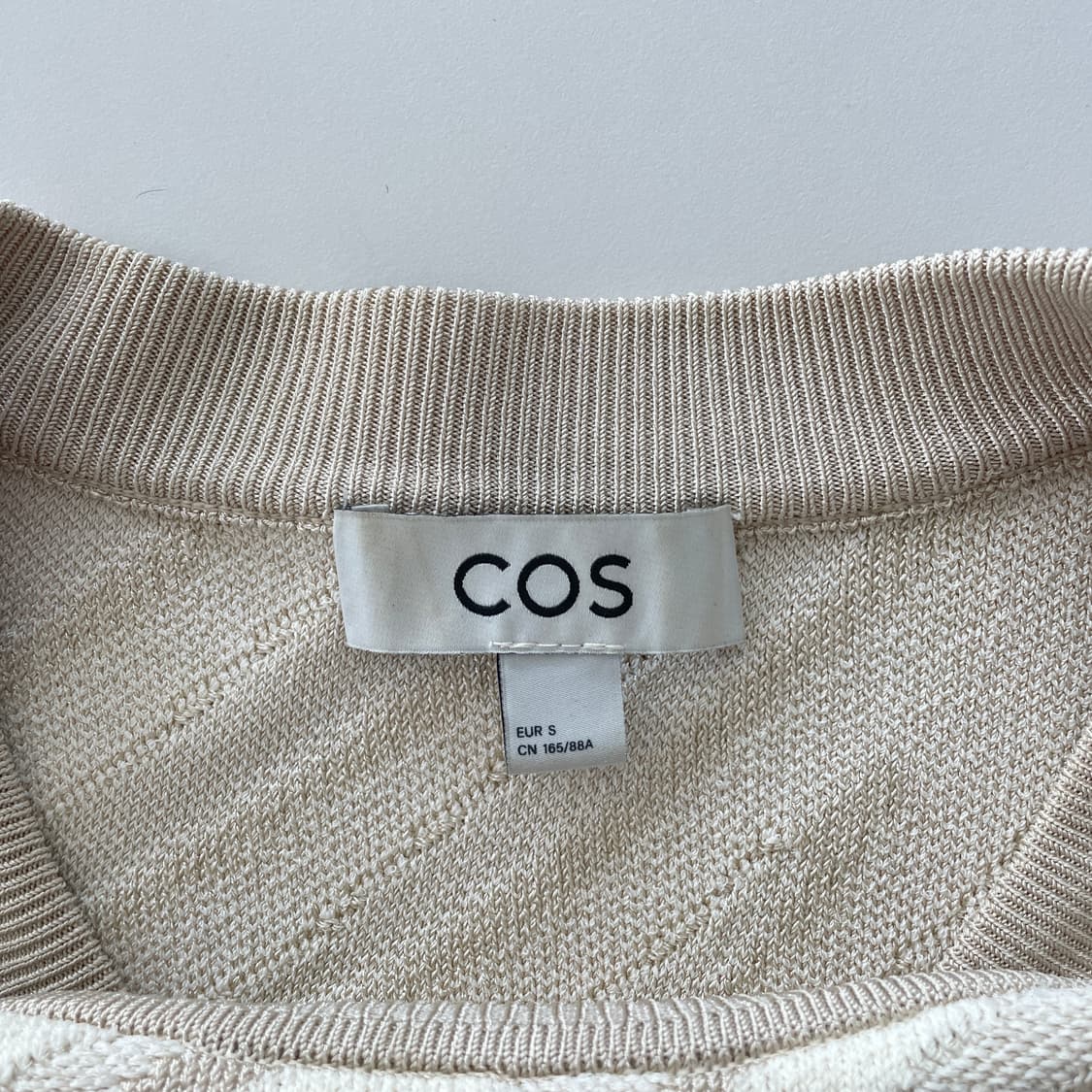 코스 지브라 패턴 니트 상품이미지8