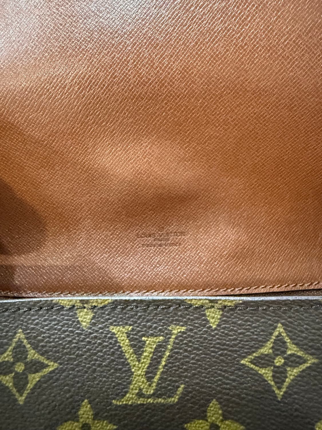 정품 루이비통 생클라우드 숄더백 팝니다 상품이미지8