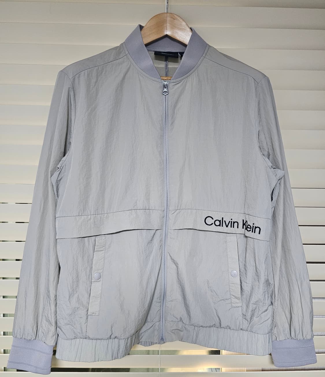 캘빈클라인 그레이 봄버 자켓 L(100) 상품이미지1