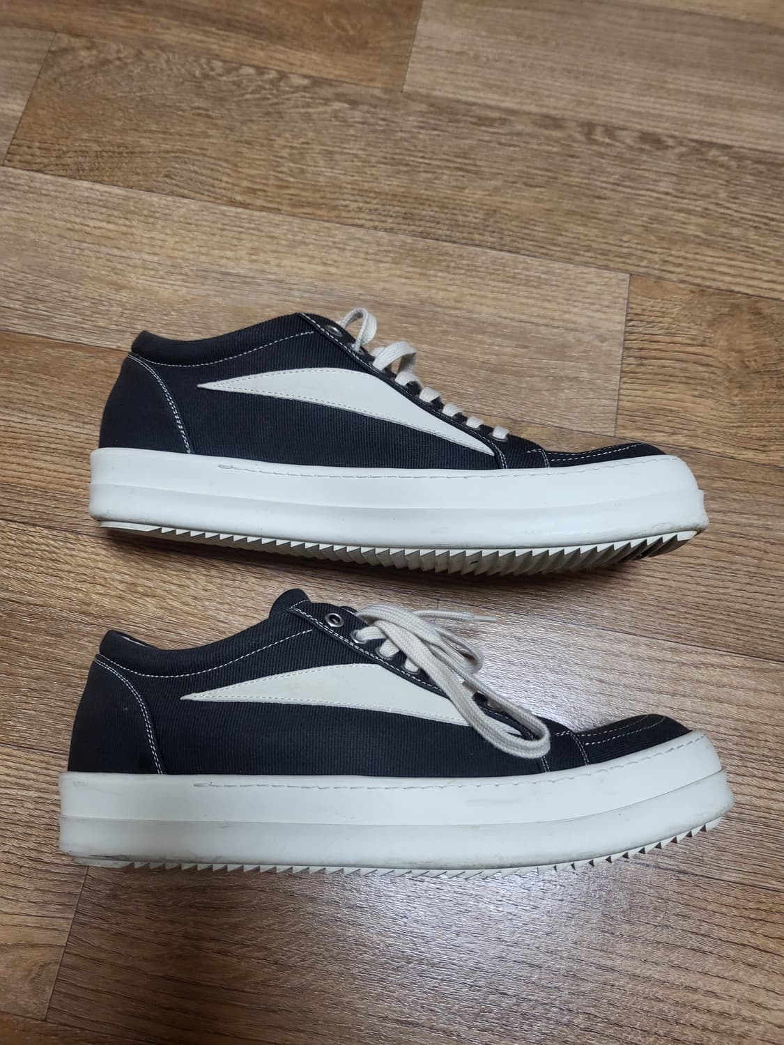 릭오웬스 반스 다크쉐도우 빈티지 스니커즈 42 상품이미지1