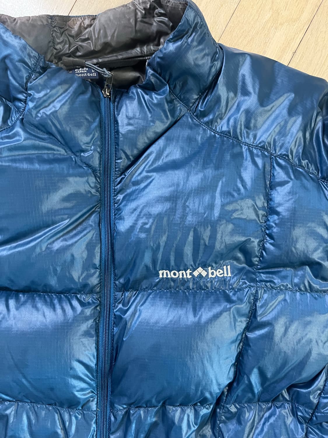 몽벨 올드모델 경량패딩 상품이미지3