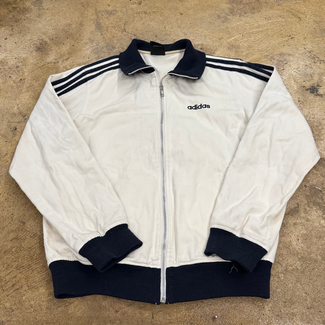 아디다스 흰검 화이트 트랙탑 져지 트랙탑 상품이미지2