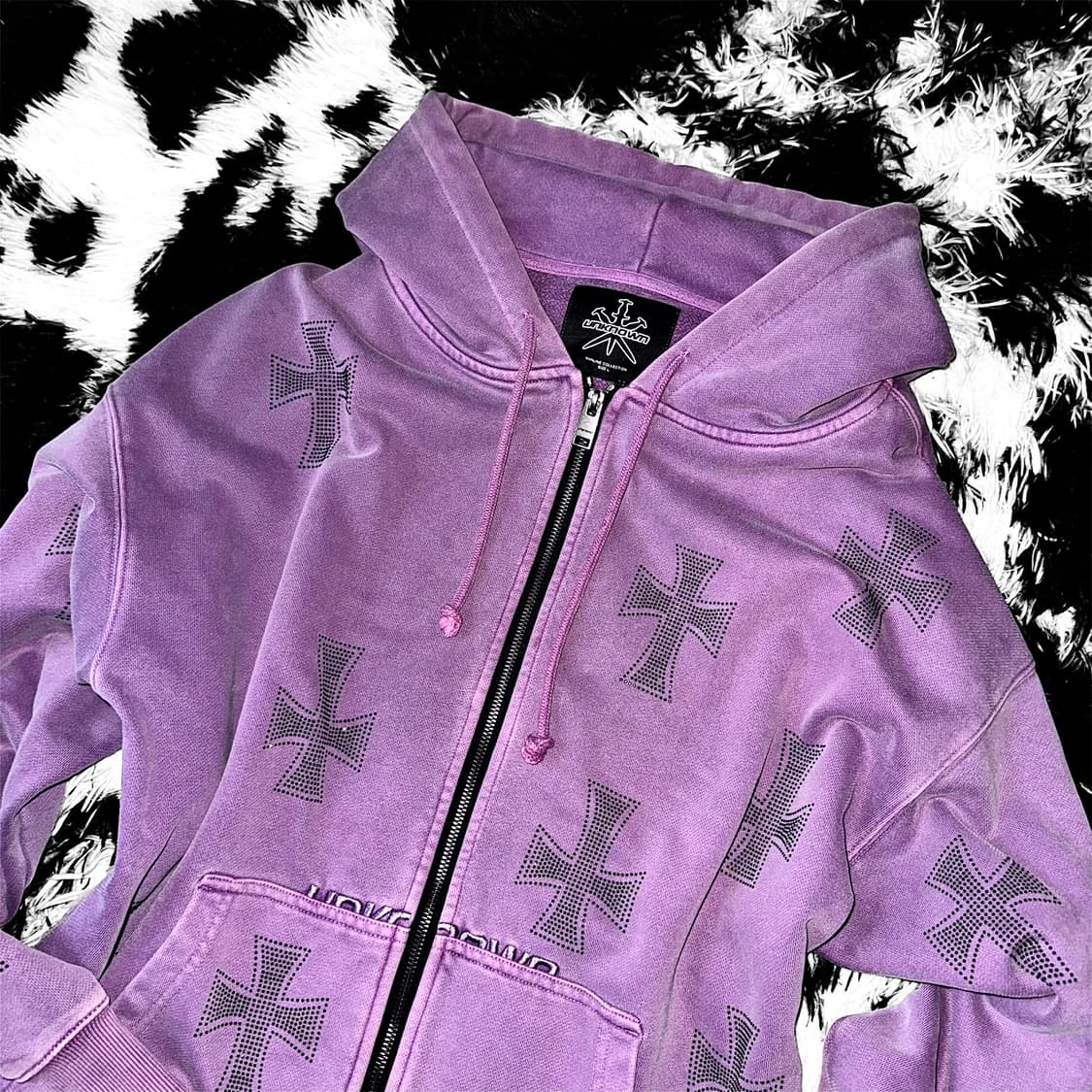 UNKNOWN LONDON 라인스톤 후드집업 상품이미지2