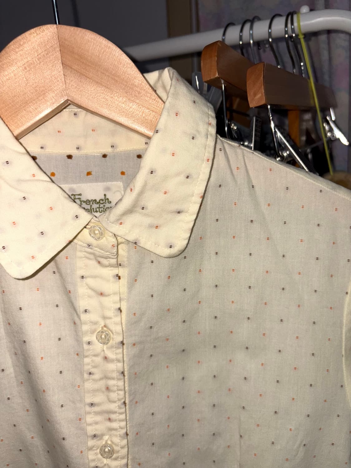 연노랑 도트 반소매 블라우스 상품이미지10