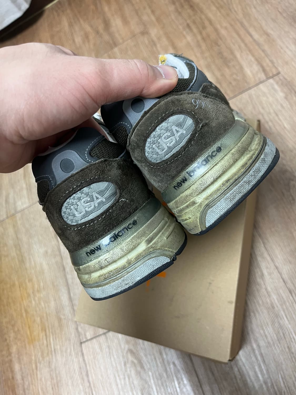 뉴발란스 993 메이드 인 USA 밀리터리 그린 상품이미지2