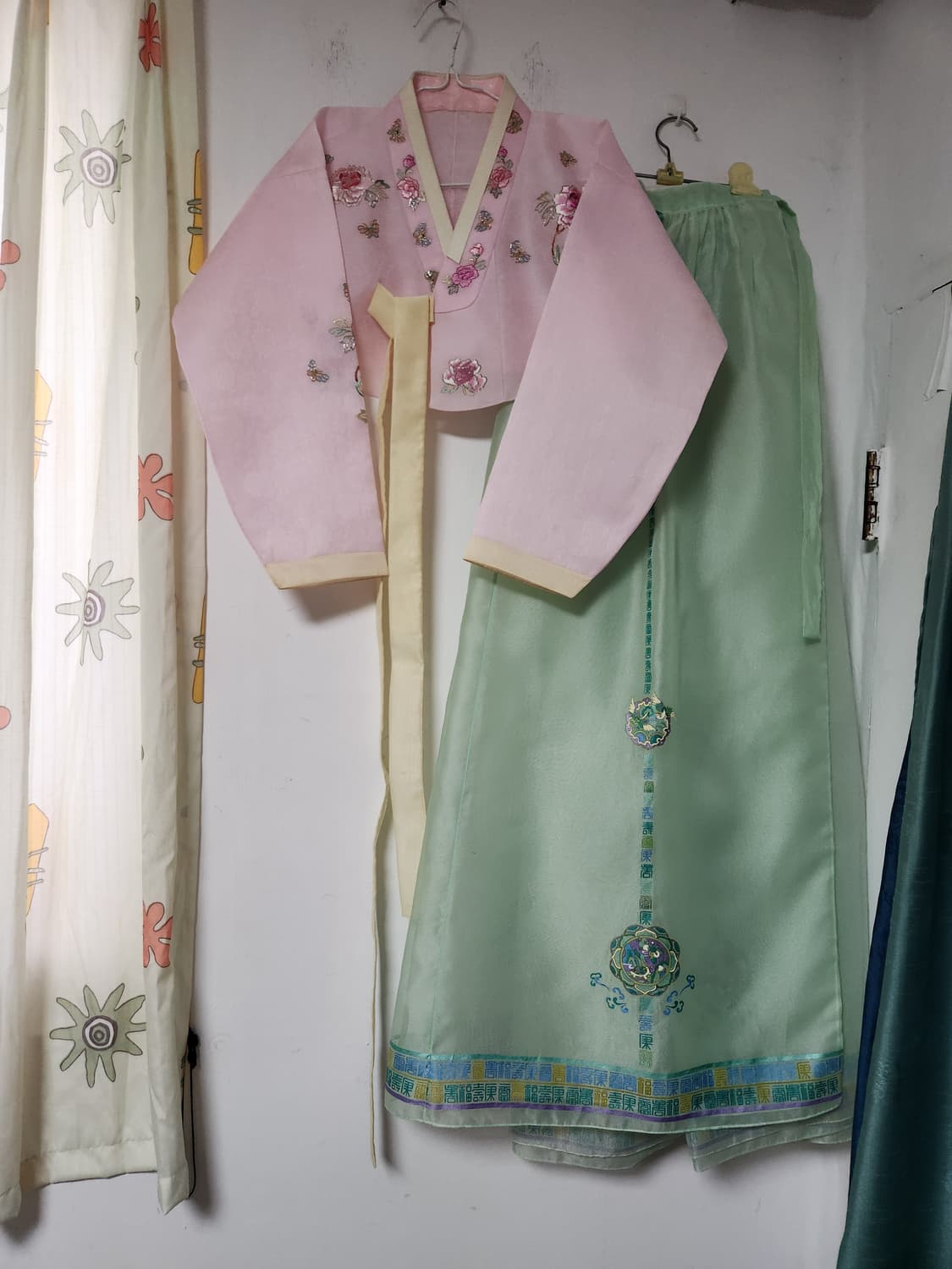 빈티지  핑크색 꽃무늬 한복 세트 상품이미지1