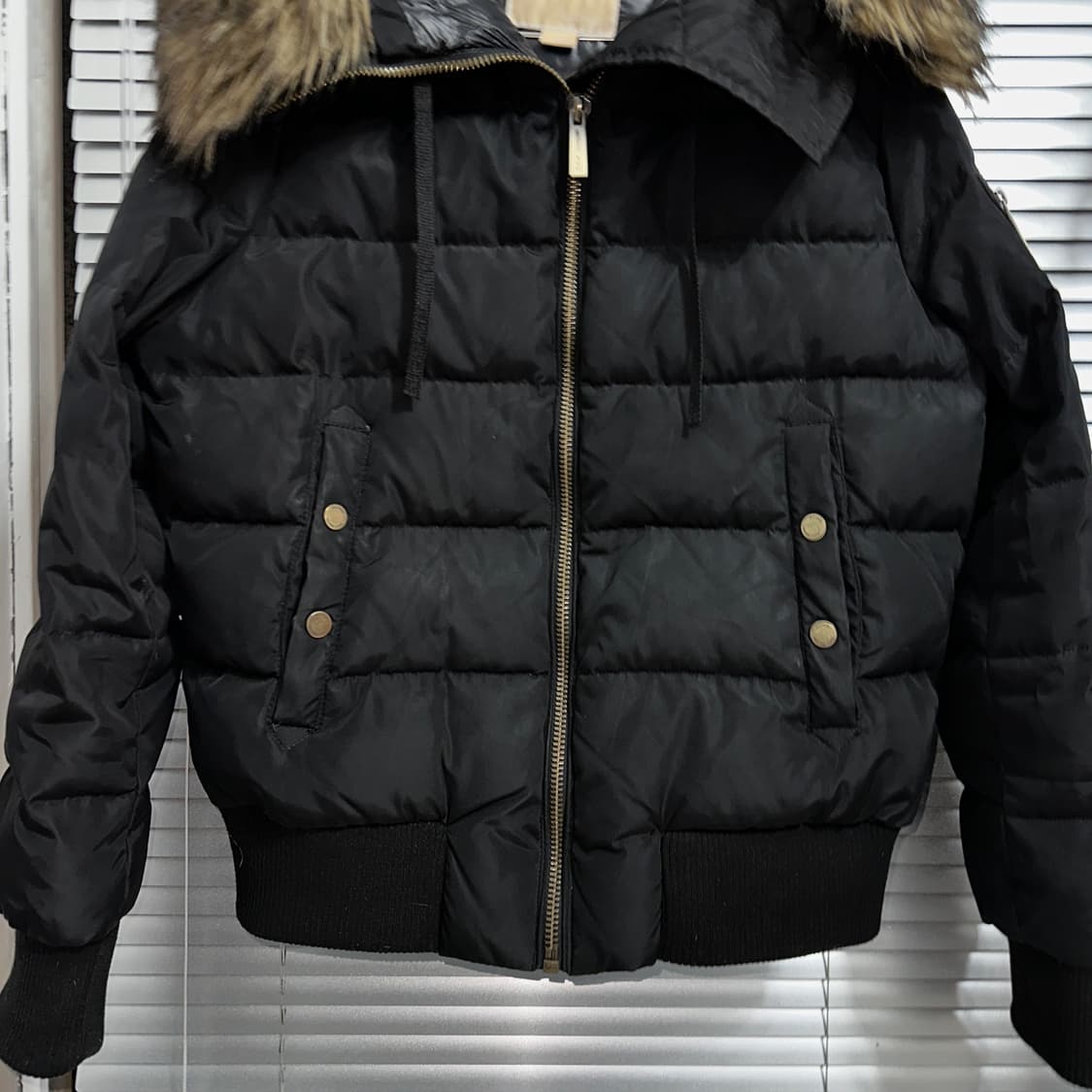 2000s 빈티지 마이클 코어스 퍼 크롭 패딩 코트 상품이미지4