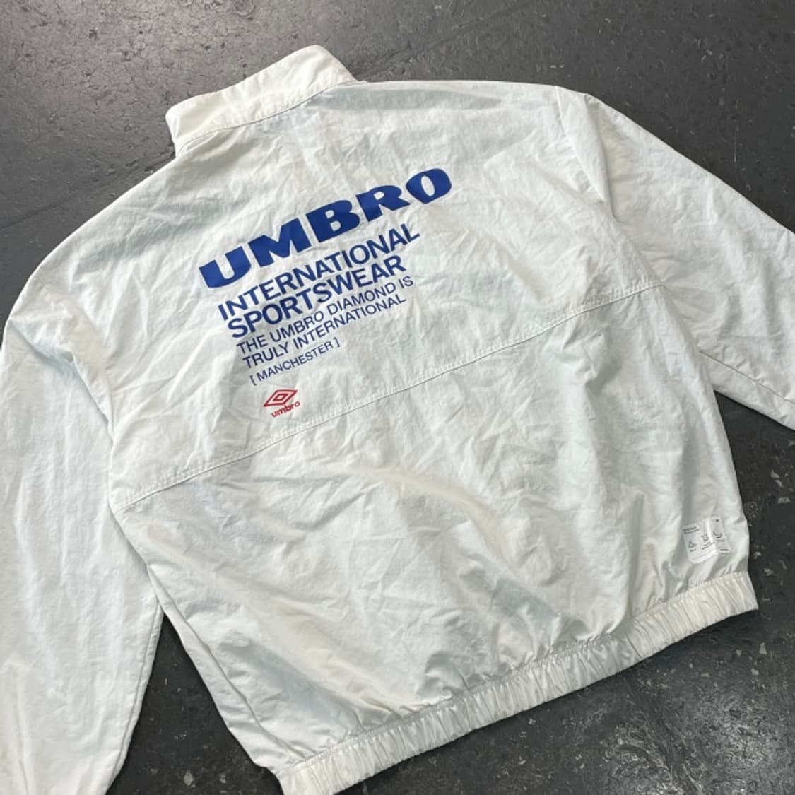 100 엄브로 아노락 상품이미지5