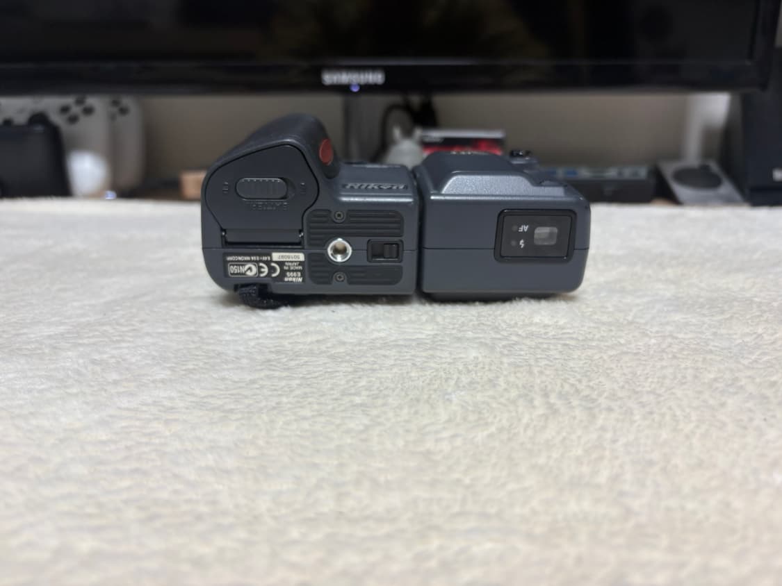 📸🖤 레트로 감성 끝판왕 회전식 바디 니콘 쿨픽스 995 (Coolp 상품이미지4