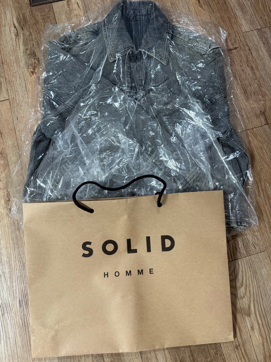 솔리드옴므 그레이 워싱 데님 자켓 (46) 우영미 상품이미지1