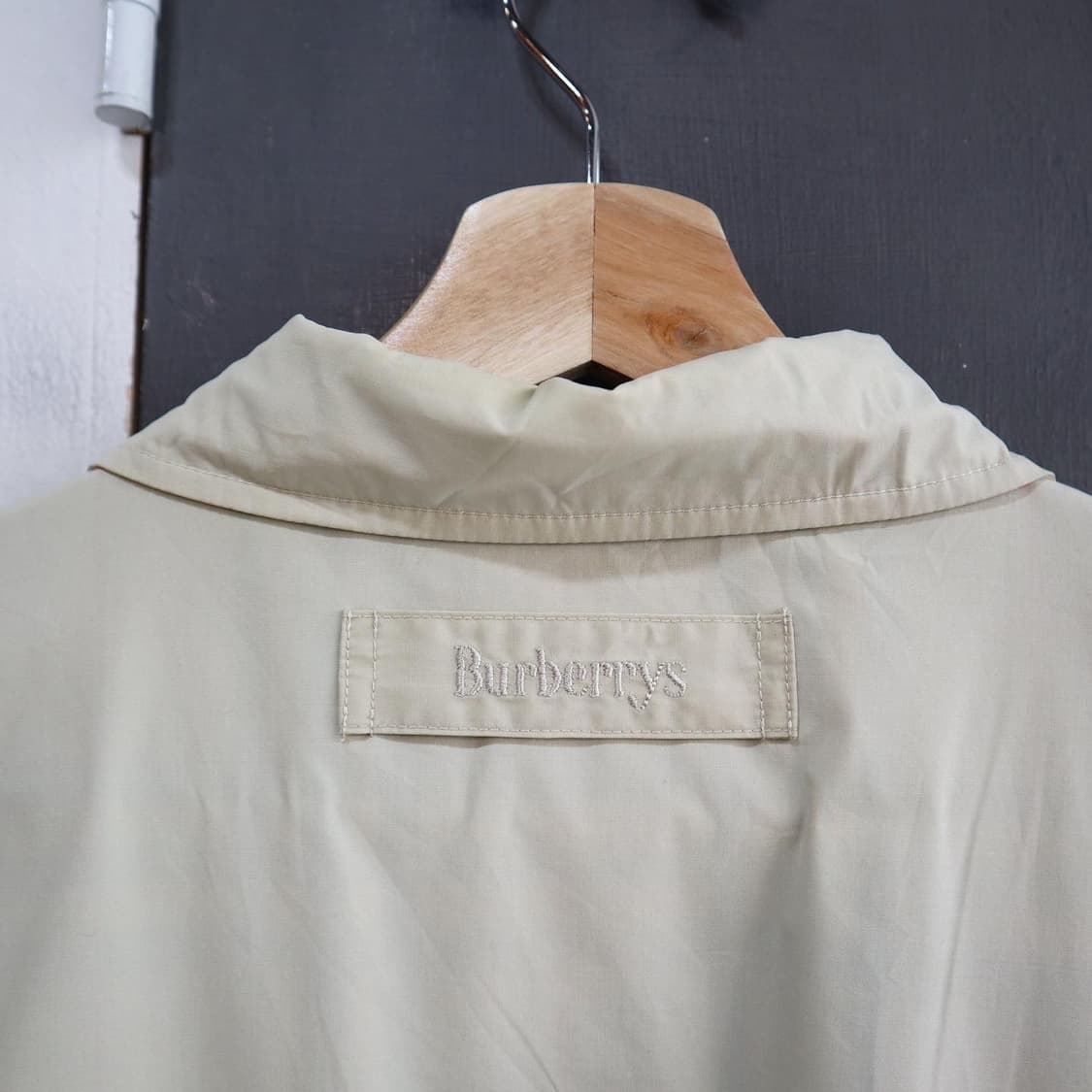 버버리 리버시블 해링턴 자켓 상품이미지9