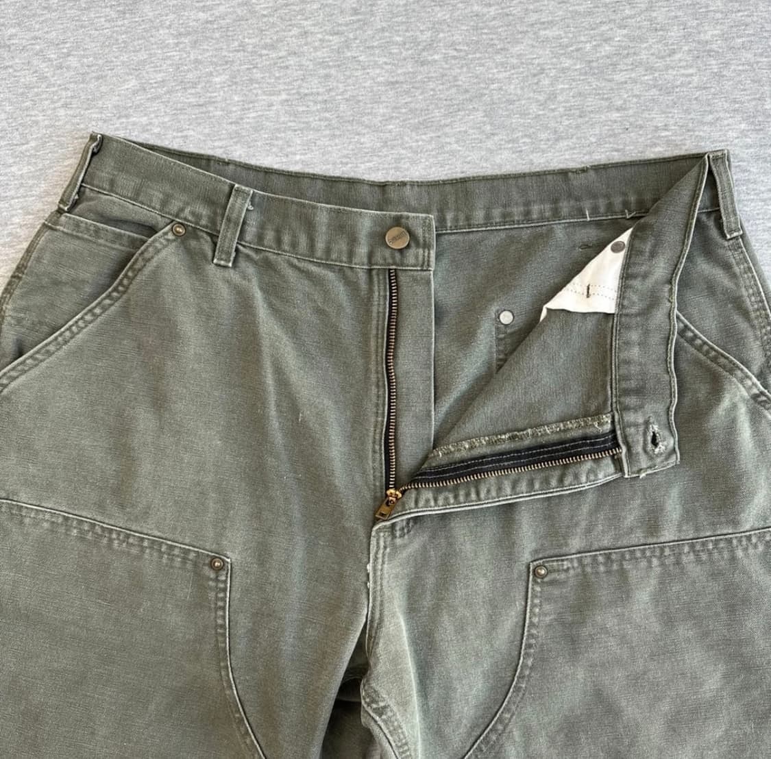 2005년 칼하트 B136 Moss 더블니 카펜더 팬츠 상품이미지2