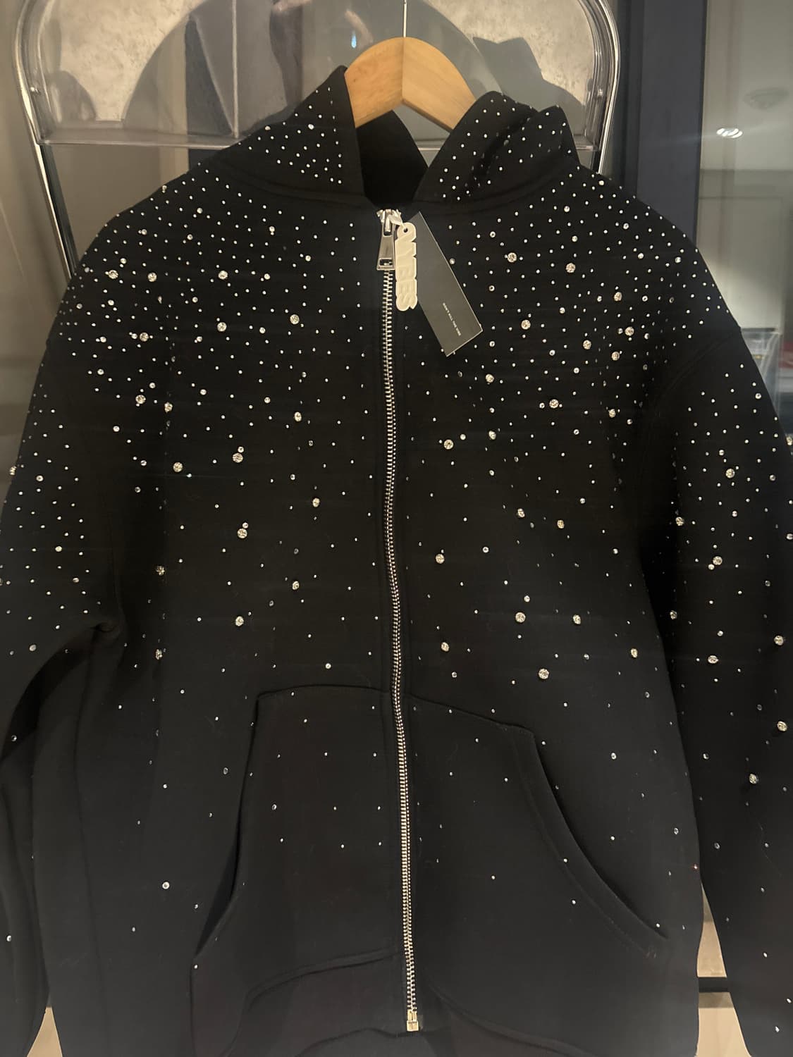 VYBES 라인스톤 후드집업 상품이미지1