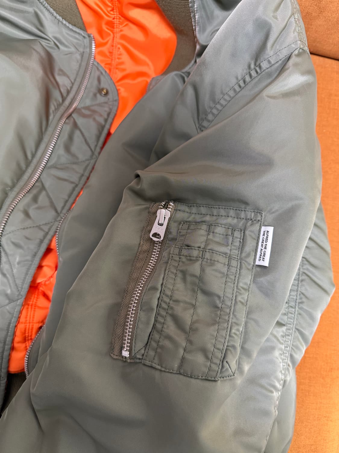 알프레드 리버시블 패치워크 봄버 MA1 상품이미지5