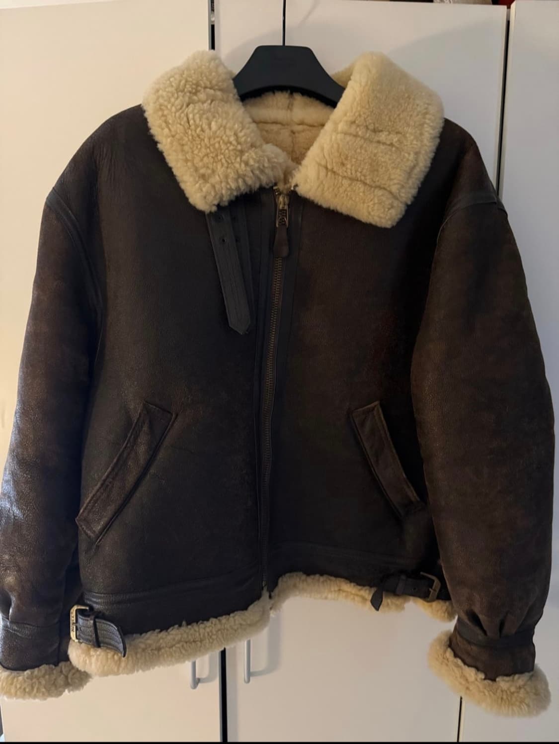 아비렉스 b-3 무스탕 46사이즈 상품이미지1