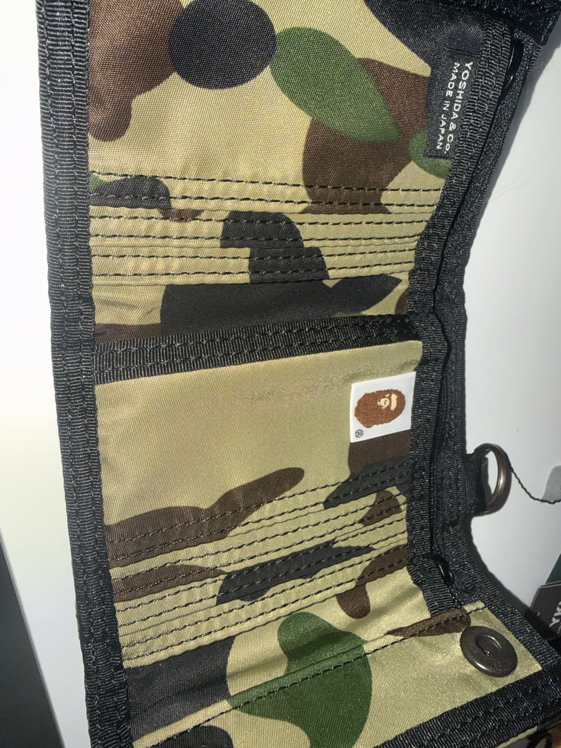 베이프 포터 지갑 상품이미지1