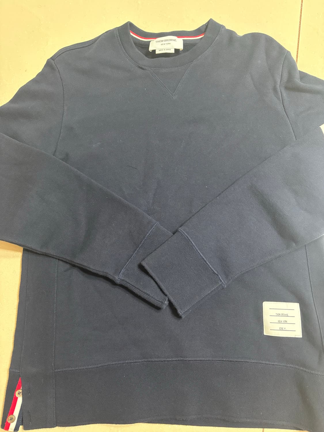 톰브라운 엔지니어드 사선 스웨트셔츠 네이비 4사이즈 톰브라운 맨투맨 상품이미지3