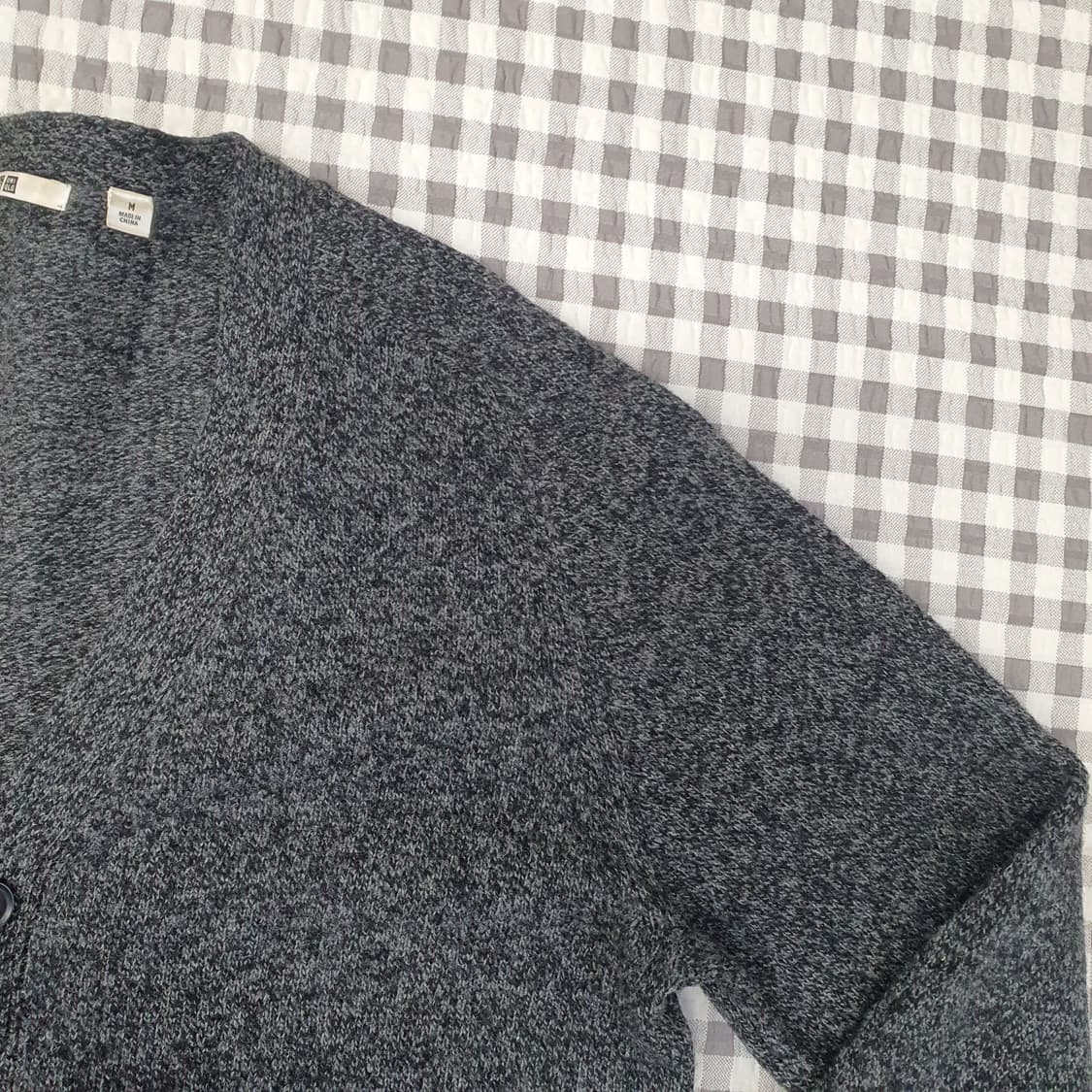 유니클로 울100 브이넥 가디건 남자95 상품이미지3