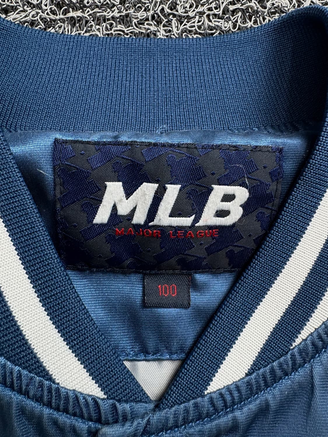 MLB 뉴욕 양키스 빅로고 사틴 바시티 점퍼 2088 상품이미지3