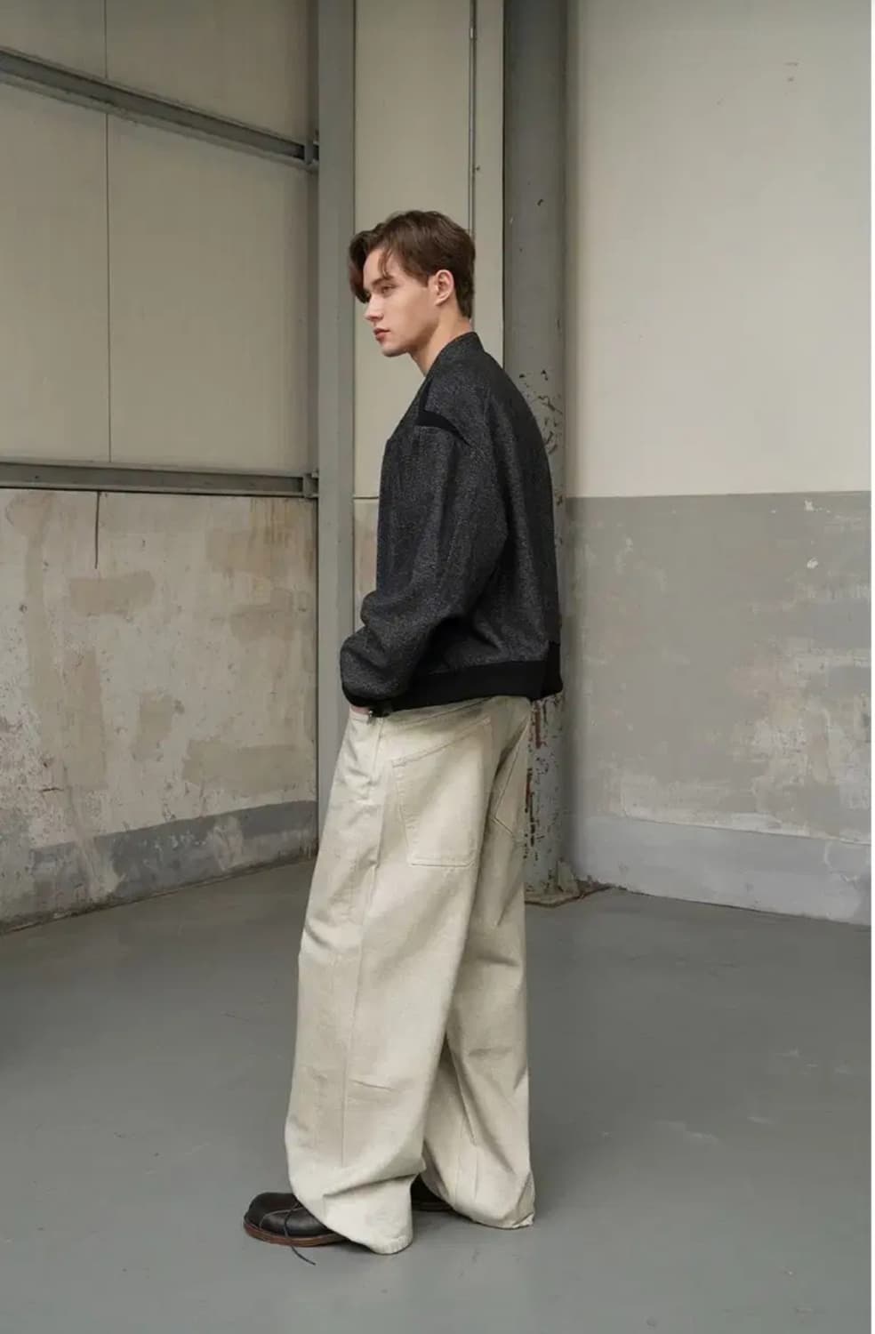 [L] Yiyae 이예 더티 워싱 코팅 데님 판매 합니다. 상품이미지3