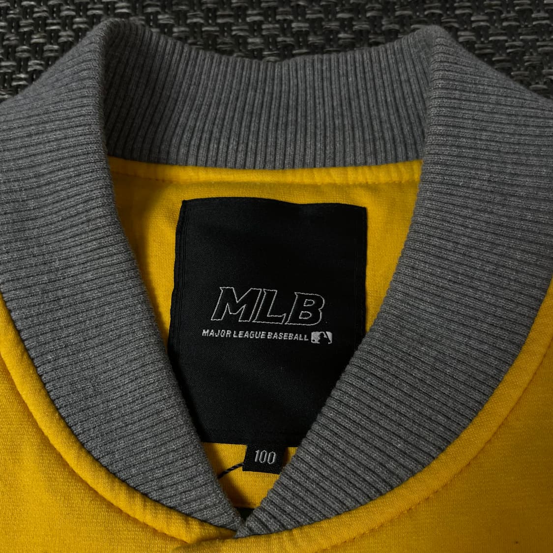  MLB 엠엘비 클리브랜드 옐로우 바시티 자켓 100 상품이미지4