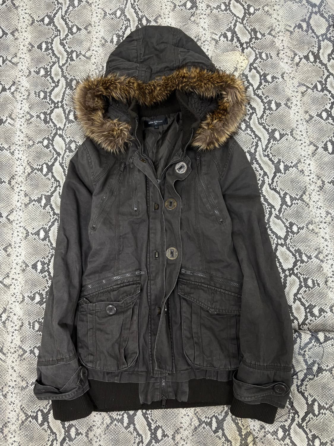 [In the Attic] Grunge mood Fur Jacket 상품이미지6