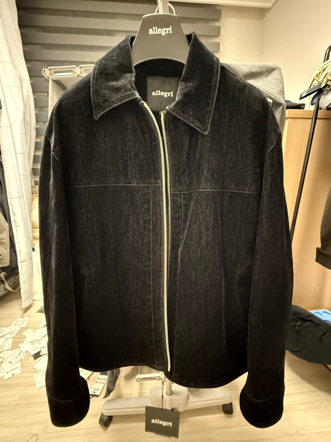 알레그리 블랙 벨벳 카라넥 트리거점퍼 50사이즈 상품이미지2