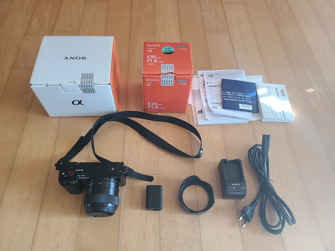 소니 zv-e10 + 35mm f1.8 단렌즈 (1천컷, 상태 양호) 상품이미지1
