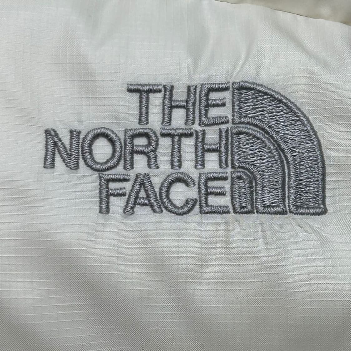 노스페이스 700 눕시 다운 베스트 화이트 80(S) 상품이미지2