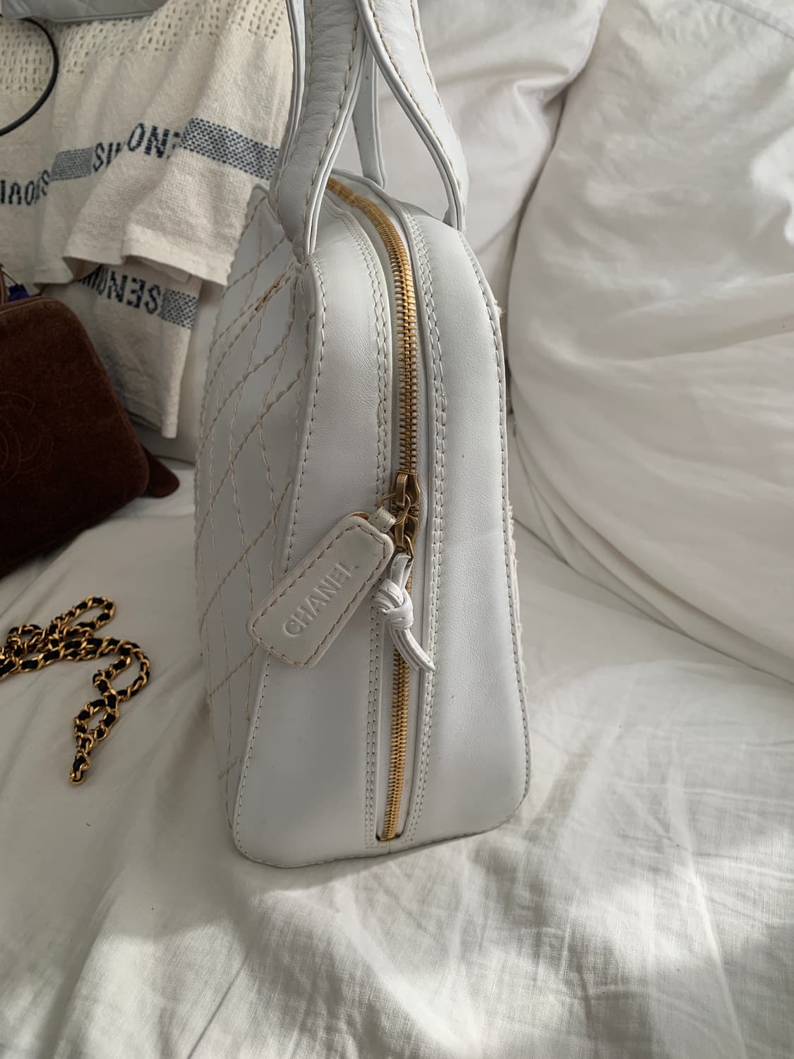 샤넬 화이트 백  상품이미지5