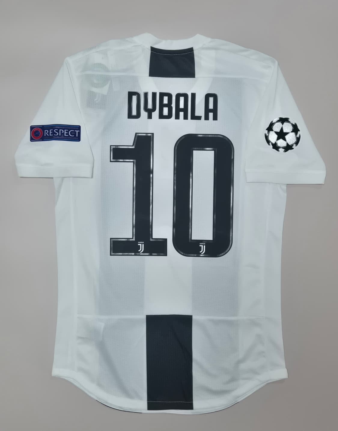 18-19 유벤투스 홈킷 디발라 유니폼 M 상품이미지1