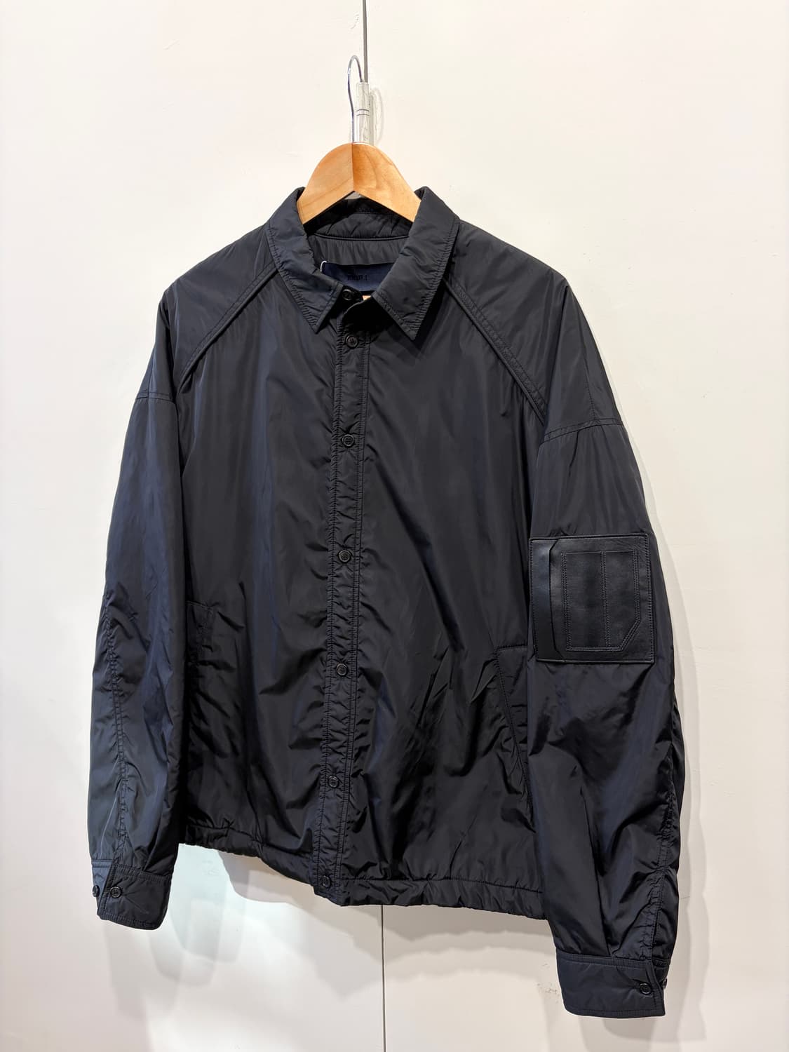 22FW 준지 스트링 패디드 셔츠 자켓 상품이미지2