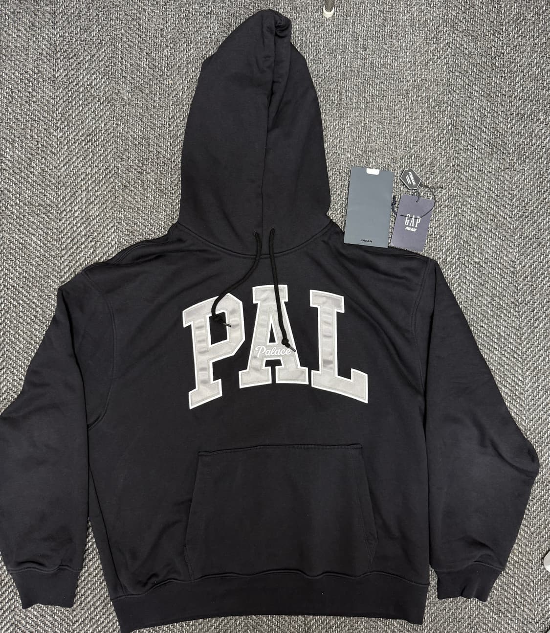 팔라스 x 갭 후드 블랙 - 남자 L사이즈 상품이미지1