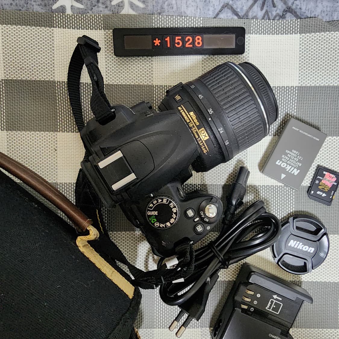 니콘 D3000 디지털카메라 18-55 줌렌즈 가방세트 상품이미지3