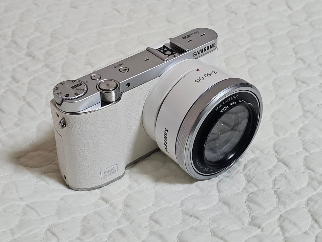 삼성 NX3000 미러리스 카메라 화이트
16-50mm OIS 줌렌즈 상품이미지2