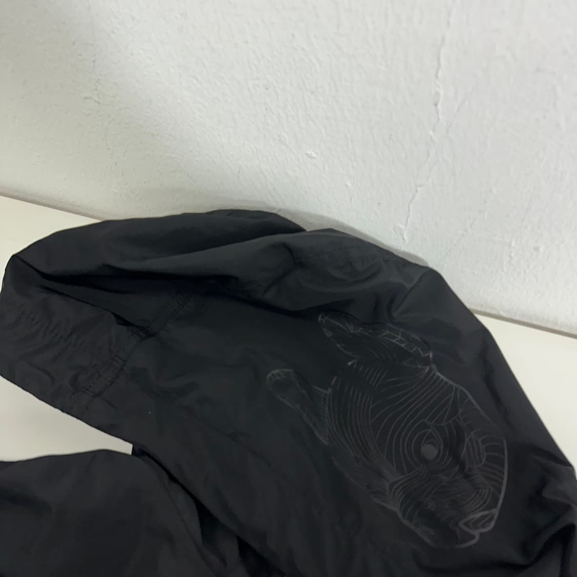 우먼FREE 라이프워크 블랙 오버핏 후드 바람막이 상품이미지3