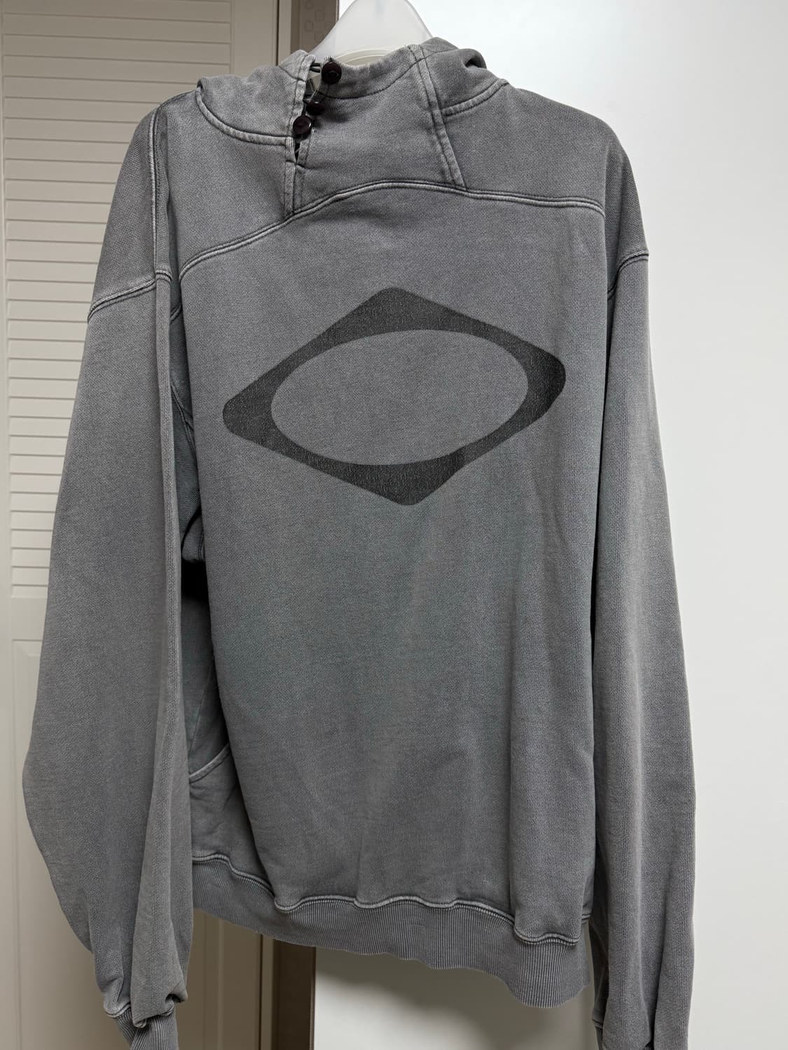 미스치프 롬버스 사이드 버튼 후드 상품이미지2