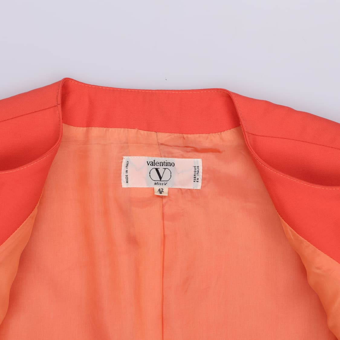 IT42 발렌티노 빈티지 금장버튼 노카라 크롭 자켓 4210 상품이미지6