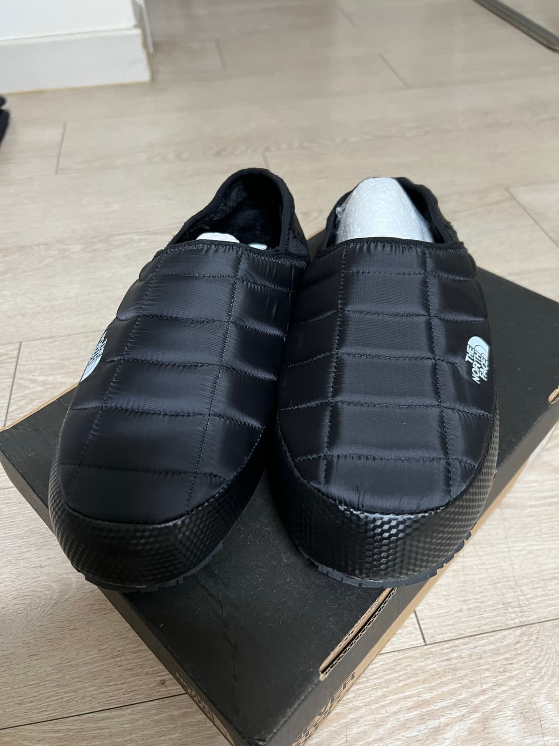 노스페이스 패딩슈즈신발 270 상품이미지1