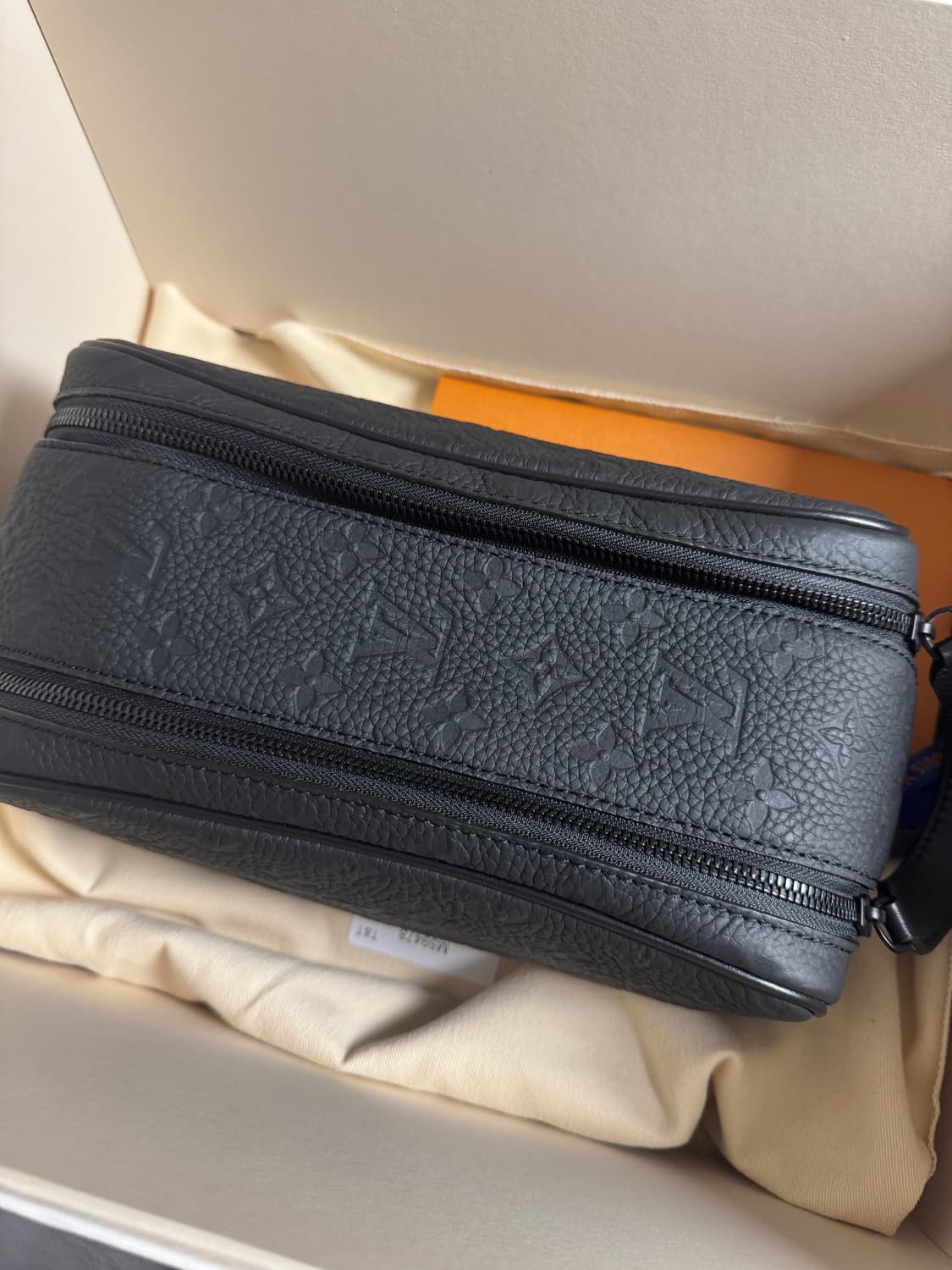 [S급 풀박] 루이비통 돕키트 토뤼옹 상품이미지1