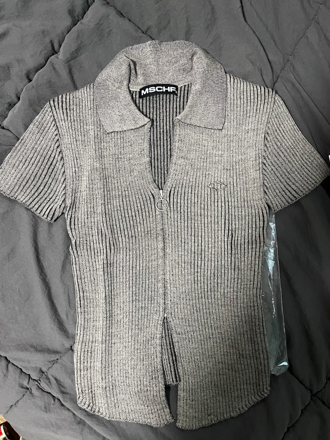 (W) 미스치프 니티드 투톤 셔츠 베이지 블랙 상품이미지4