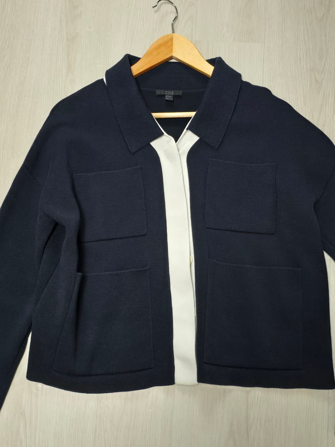 코스 COS 네이비 투톤 가디건 재킷 상품이미지1