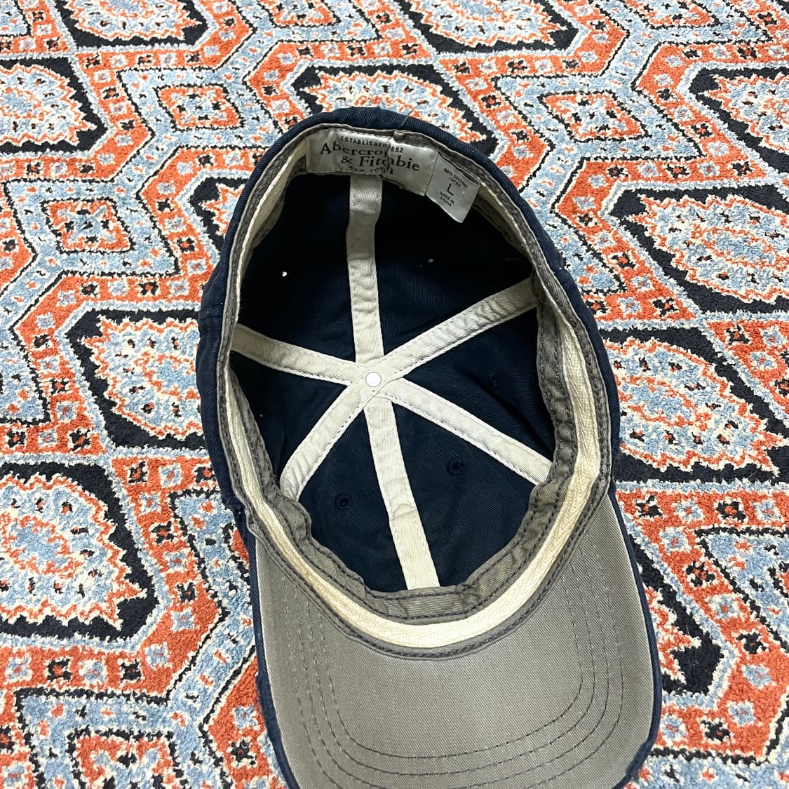 아베크롬비 스펠로고 네이비 빈티지 볼캡 L 상품이미지3