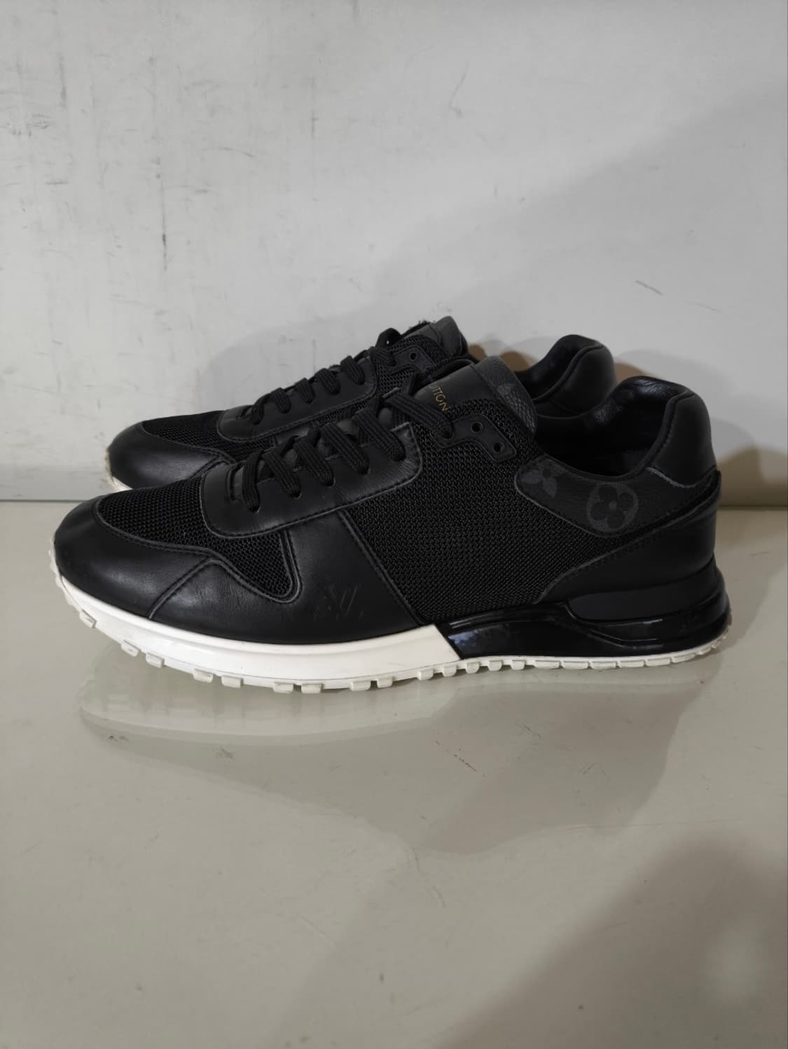 255mm 5.5 루이비통 런어웨이 이클립스 스니커즈 상품이미지1