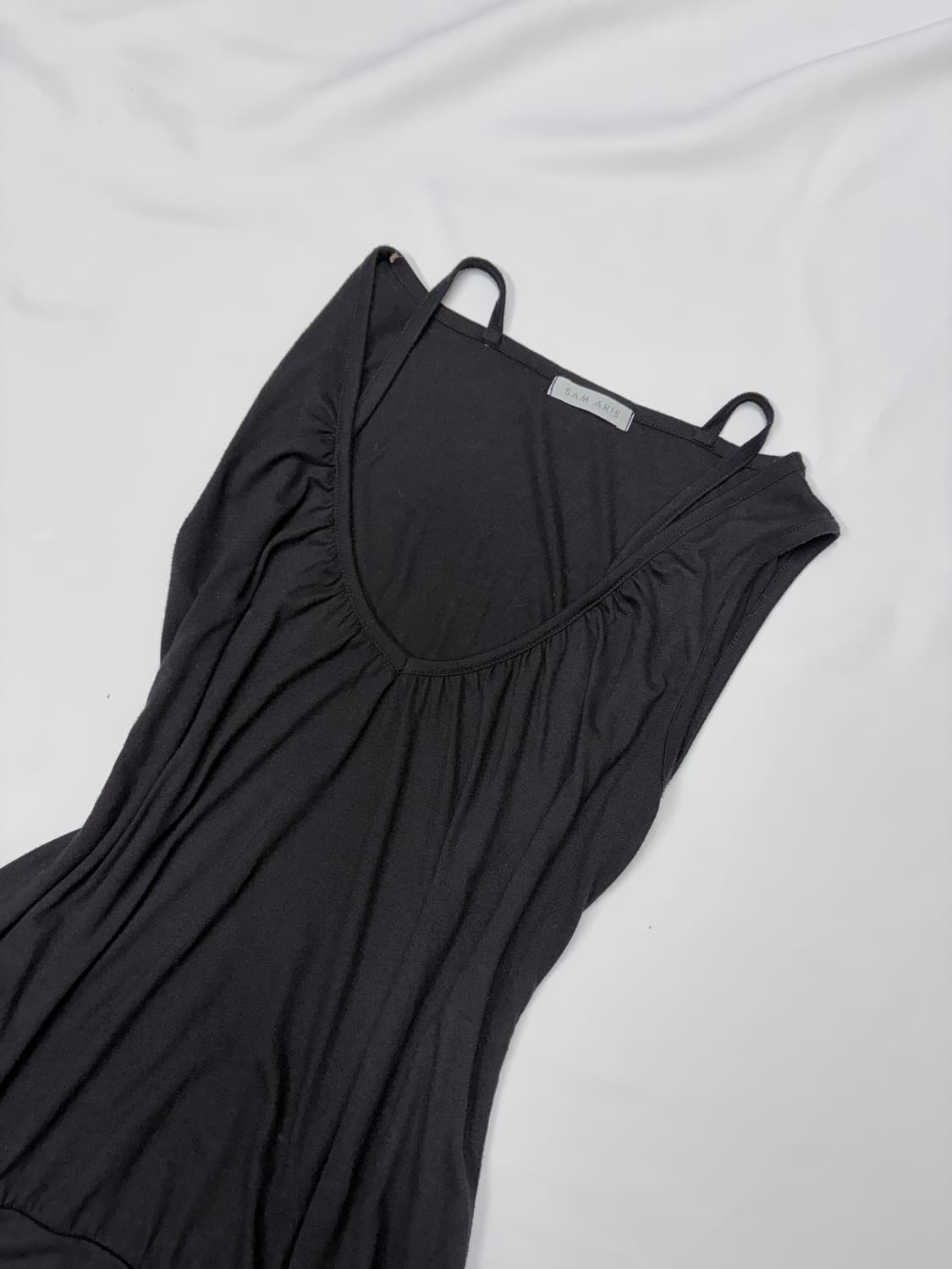 땡땡이 도트 프릴 블라우스 공겜여주 코디 🗝️🖤 큐트고스 로걀 프레피 상품이미지7
