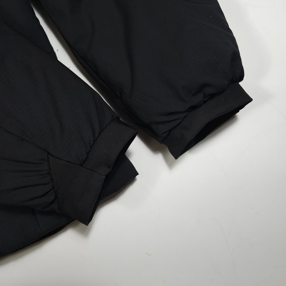 아크테릭스 아톰 자켓 블랙 상품이미지5